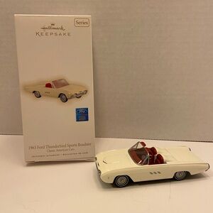 Hallmark Keepsake 1963 Ford Thunderbird Sports Roadster Ornament